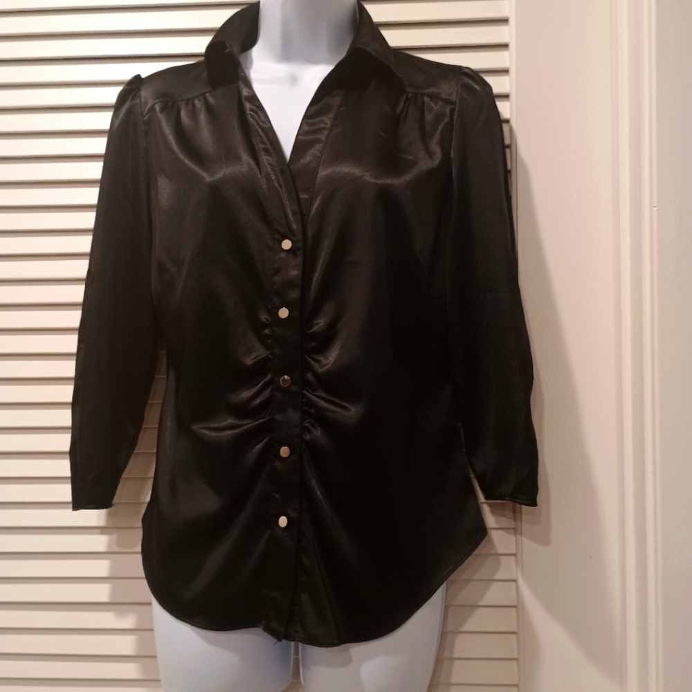 Elegant Satin button up Black Women's Top With pleats size and brand unknown